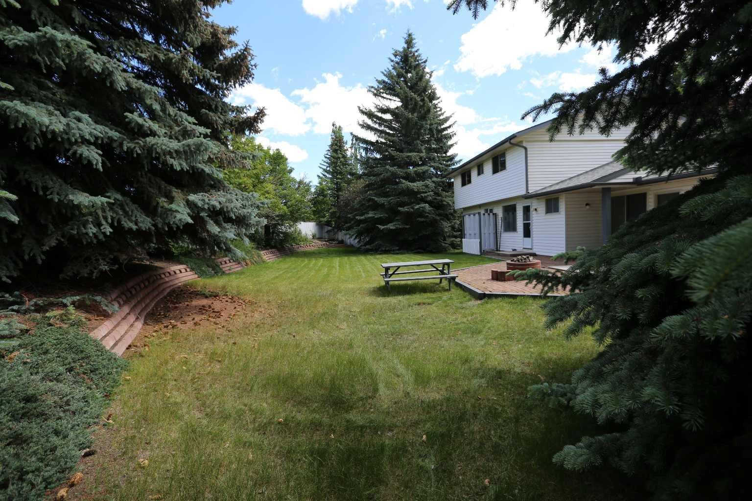 540 Varsity Estates Place NW