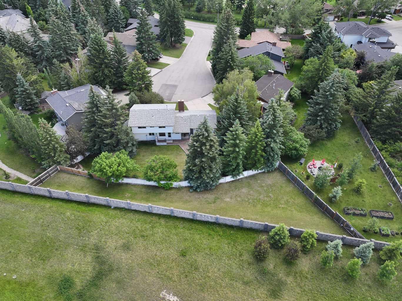 540 Varsity Estates Place NW
