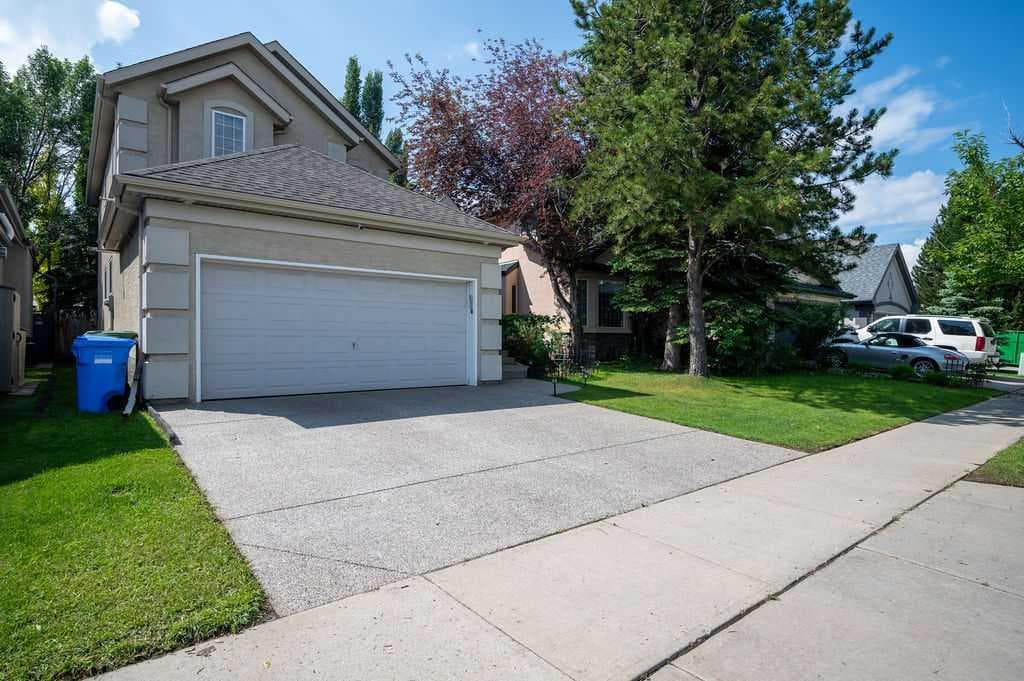13 Cranston Drive SE