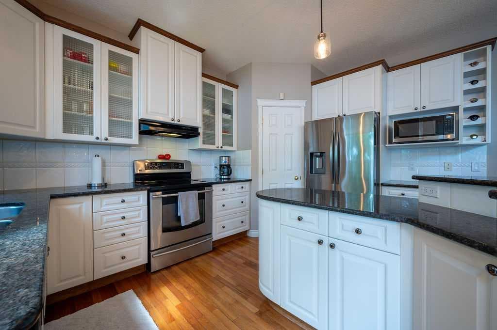 13 Cranston Drive SE