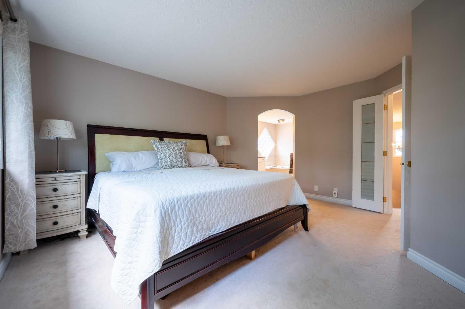 13 Cranston Drive SE
