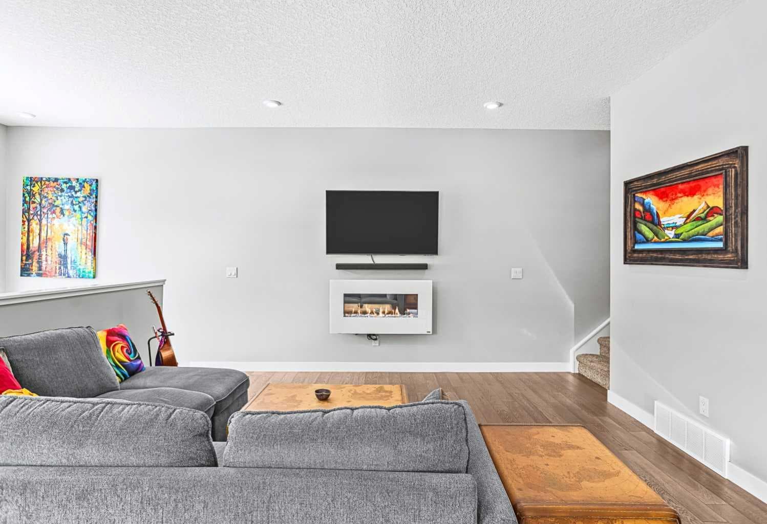 601, 102 Stewart Creek Rise 