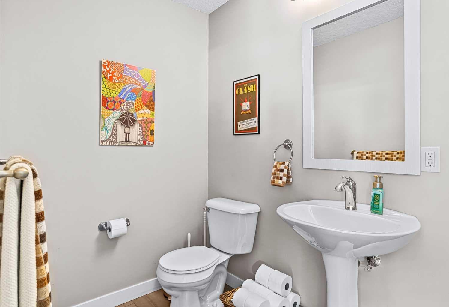 601, 102 Stewart Creek Rise 