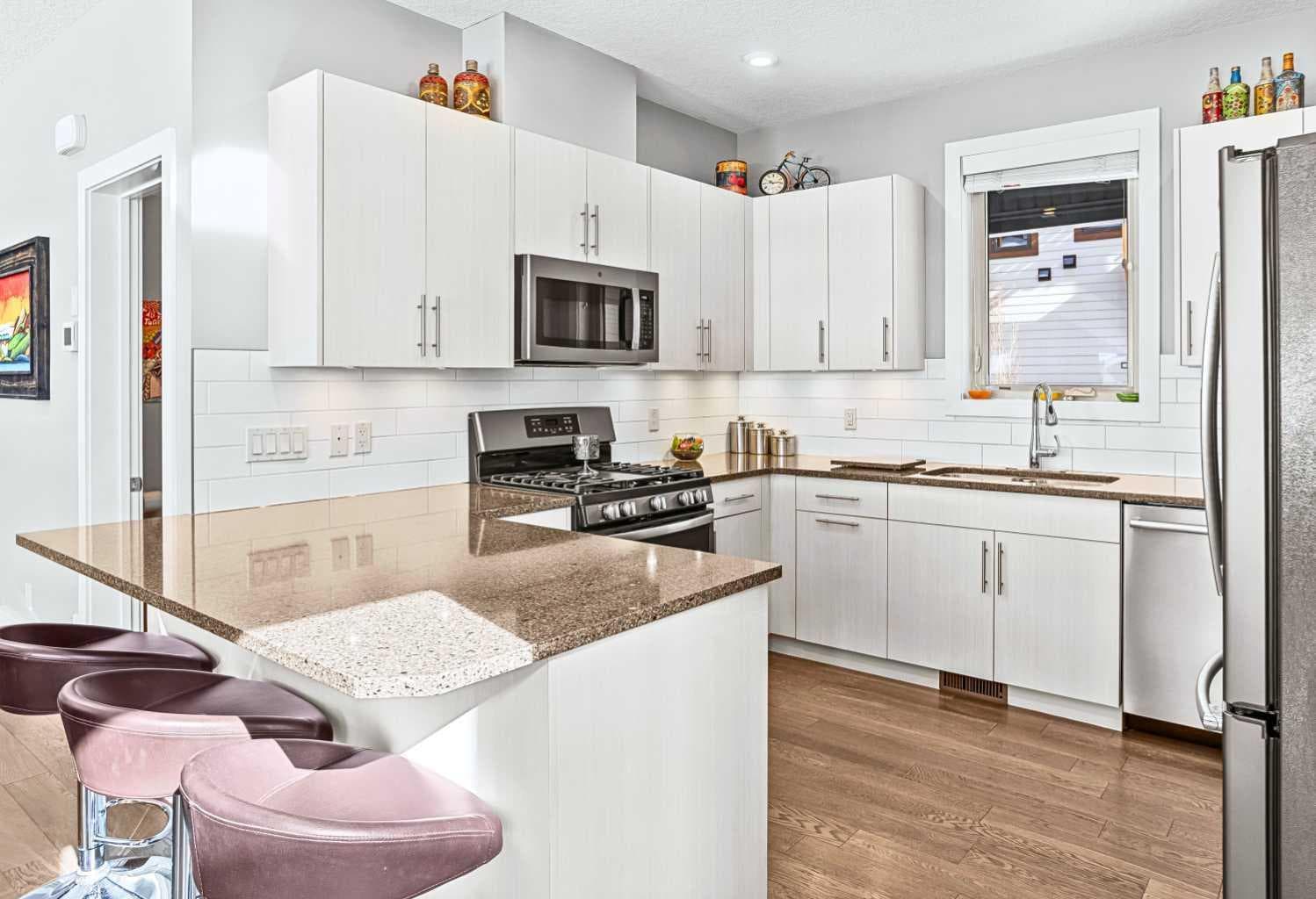 601, 102 Stewart Creek Rise 