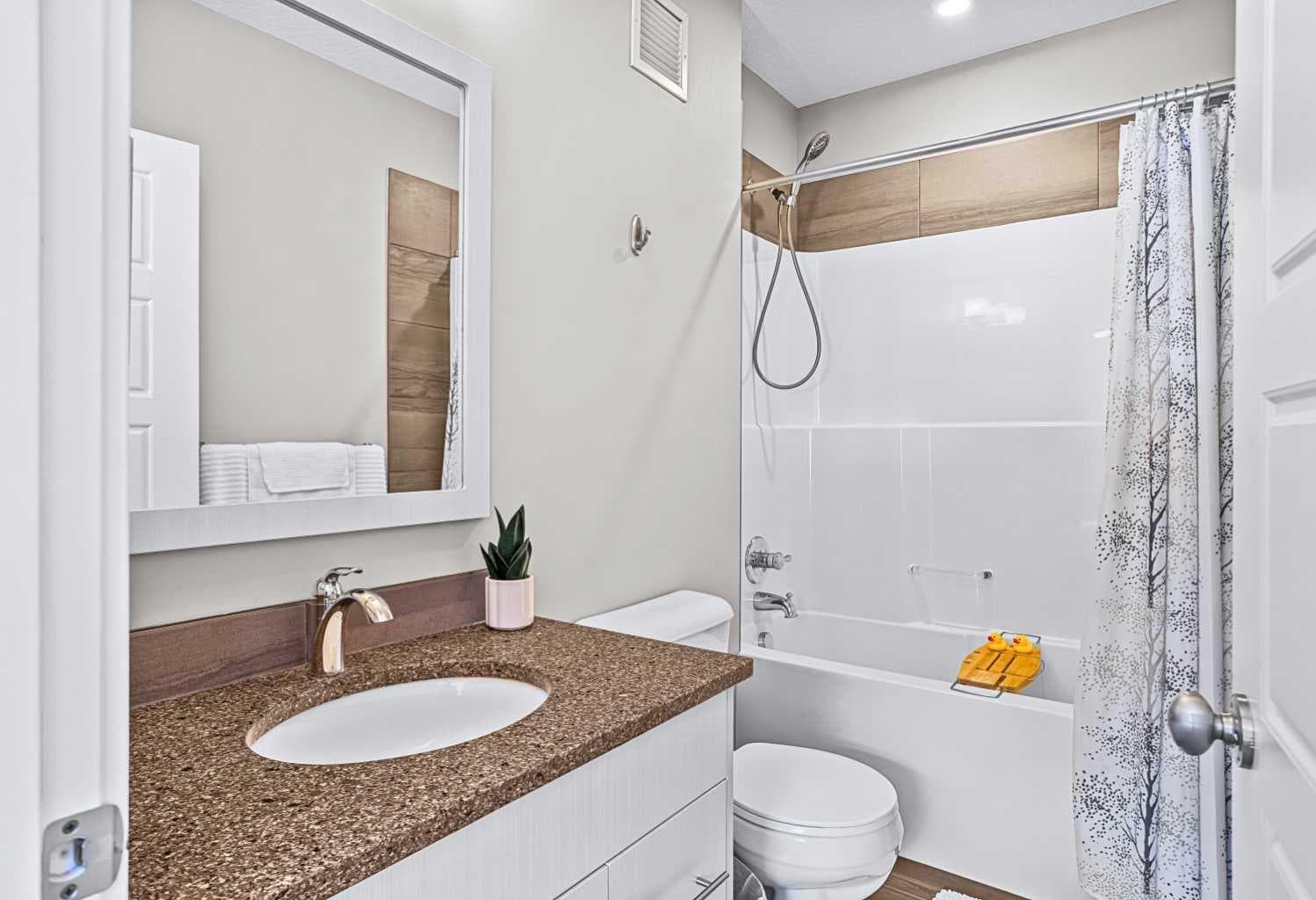 601, 102 Stewart Creek Rise 