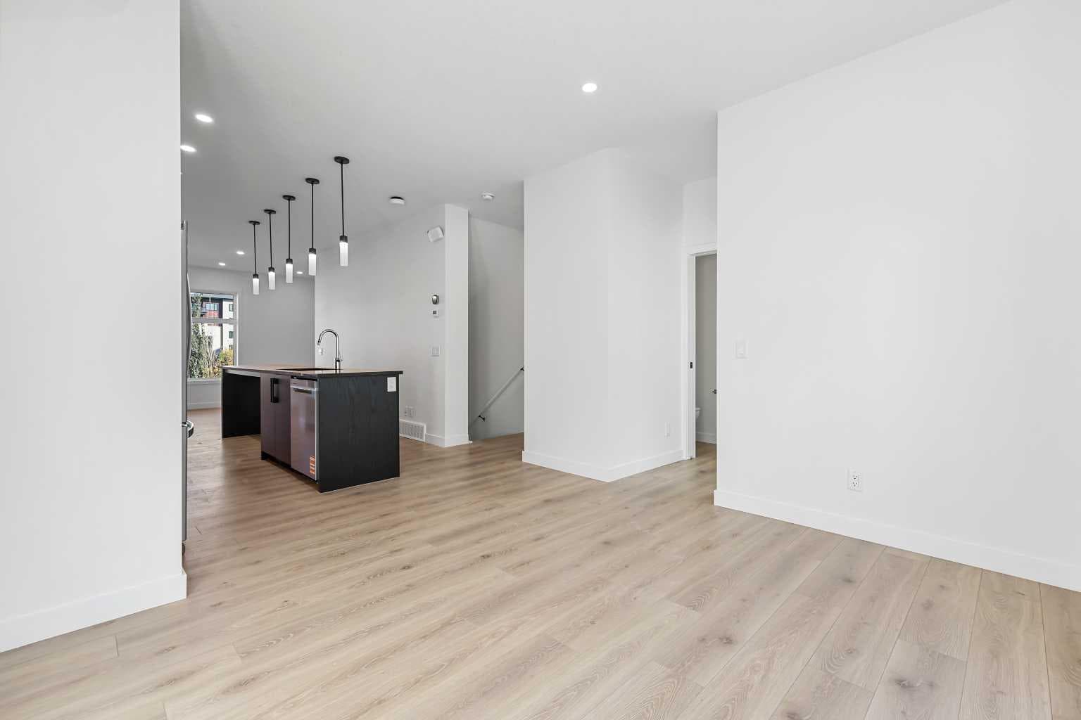 157 Mahogany Gardens SE