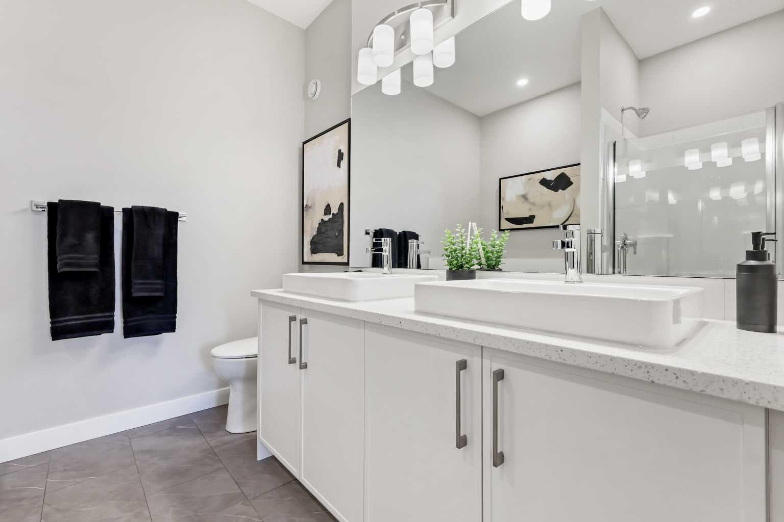 402, 185 Mahogany Gardens SE
