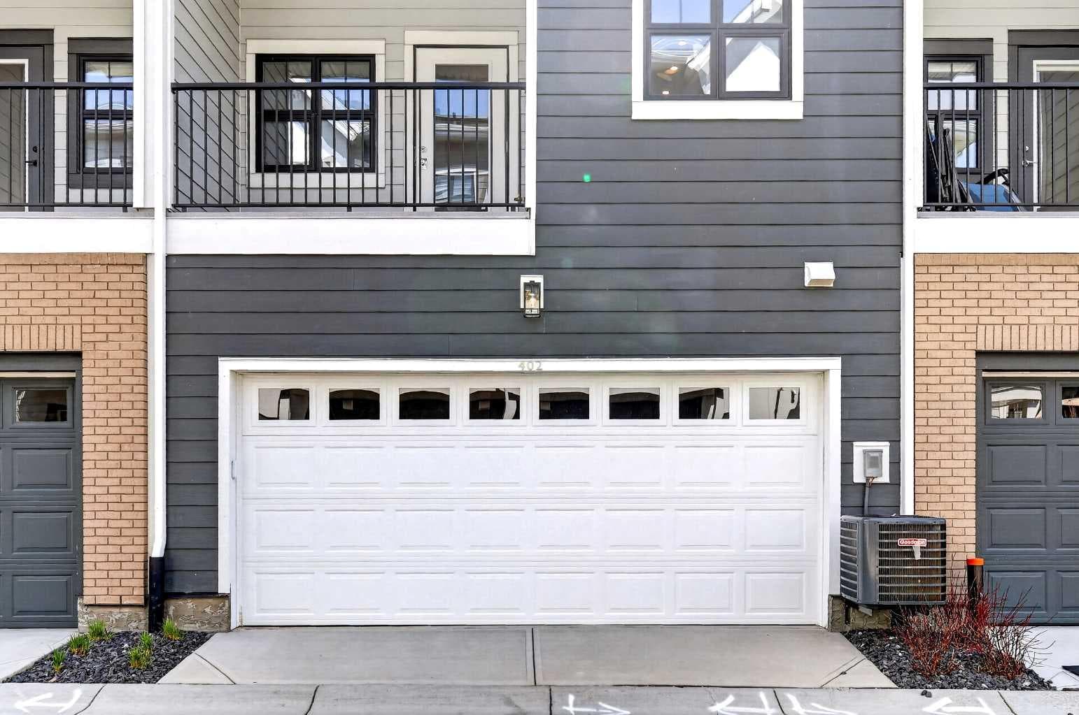 402, 185 Mahogany Gardens SE