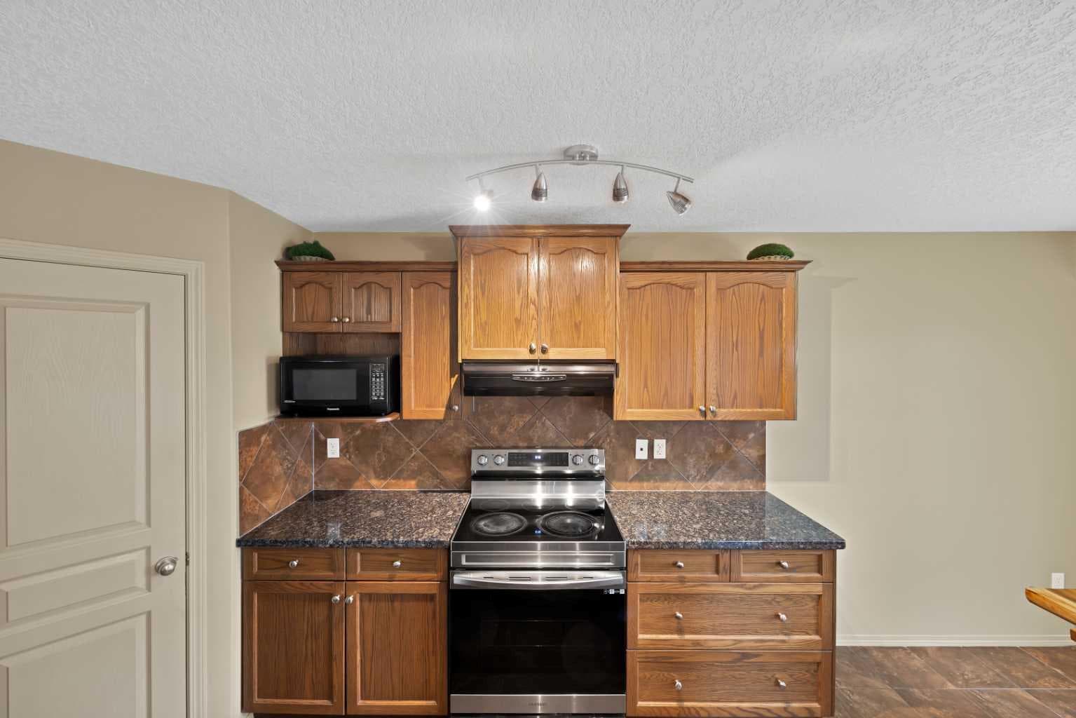 10 Bridlerange Circle SW