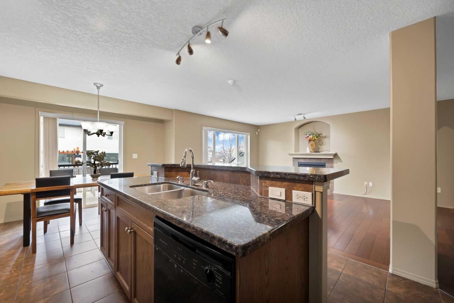 10 Bridlerange Circle SW