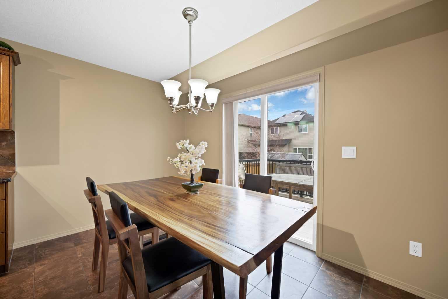 10 Bridlerange Circle SW