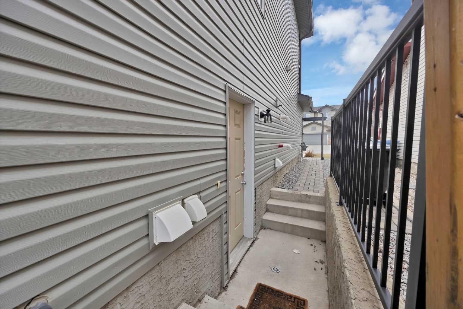 10 Bridlerange Circle SW