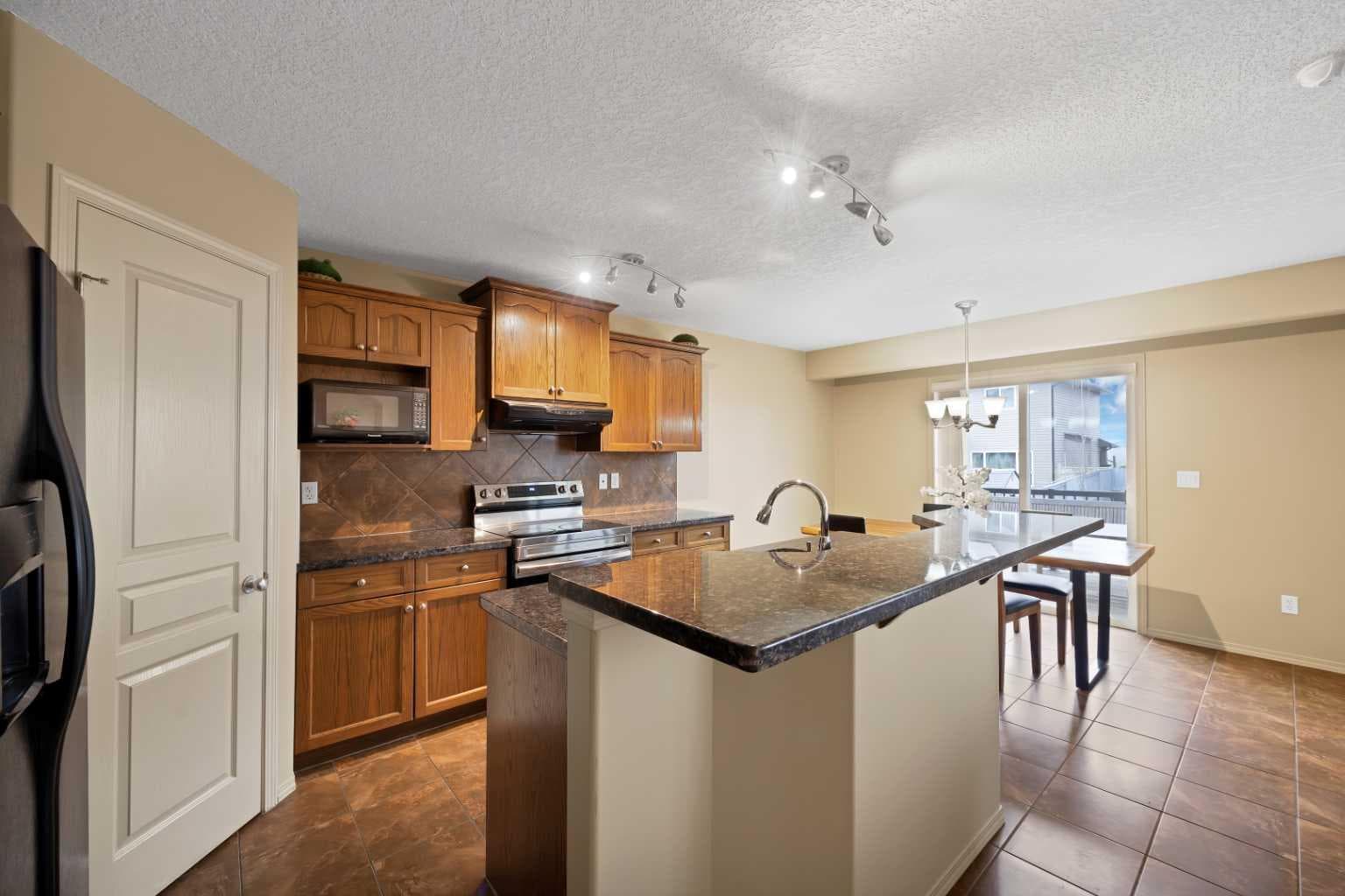 10 Bridlerange Circle SW