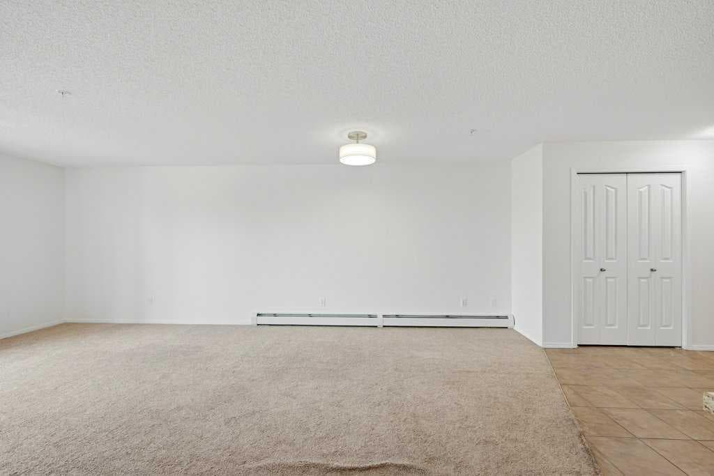 4212, 60 Panatella Street NW