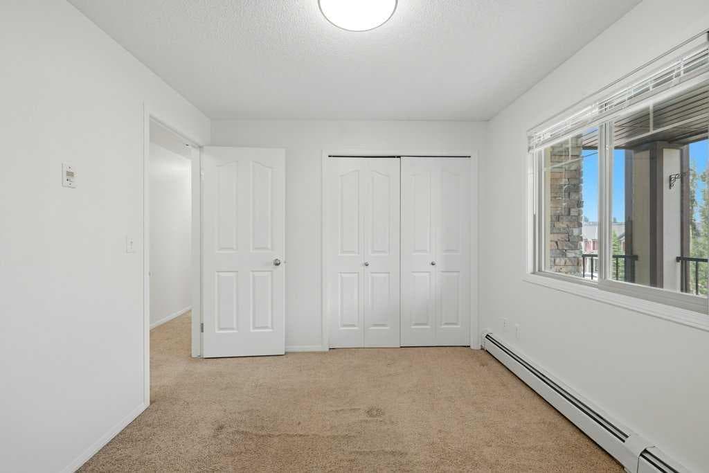 4212, 60 Panatella Street NW
