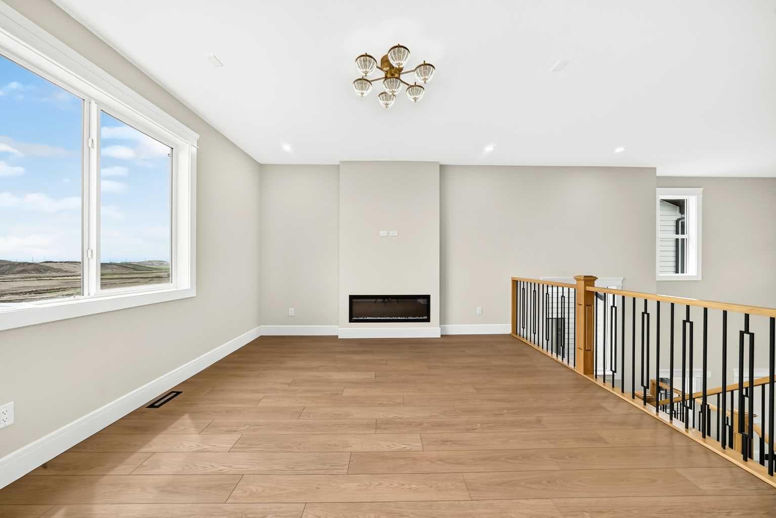 2049 Waterbury Road W