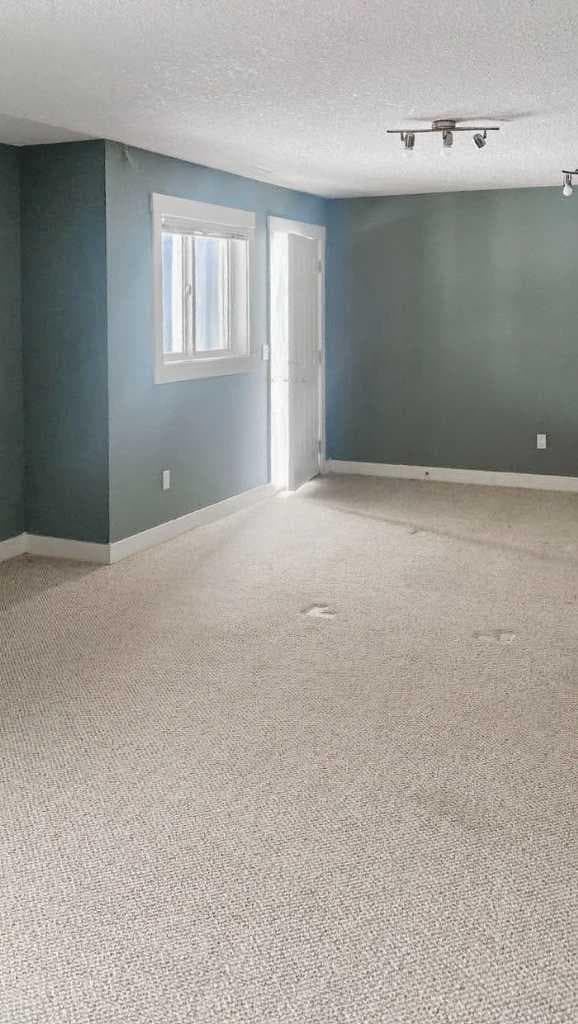 100 Cove Rise  