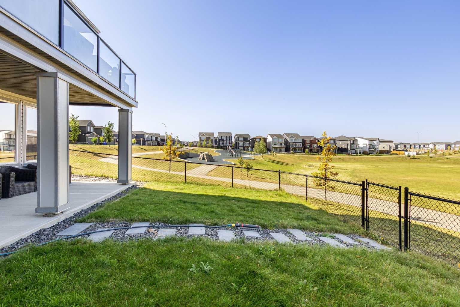 52 Evansfield Manor NW