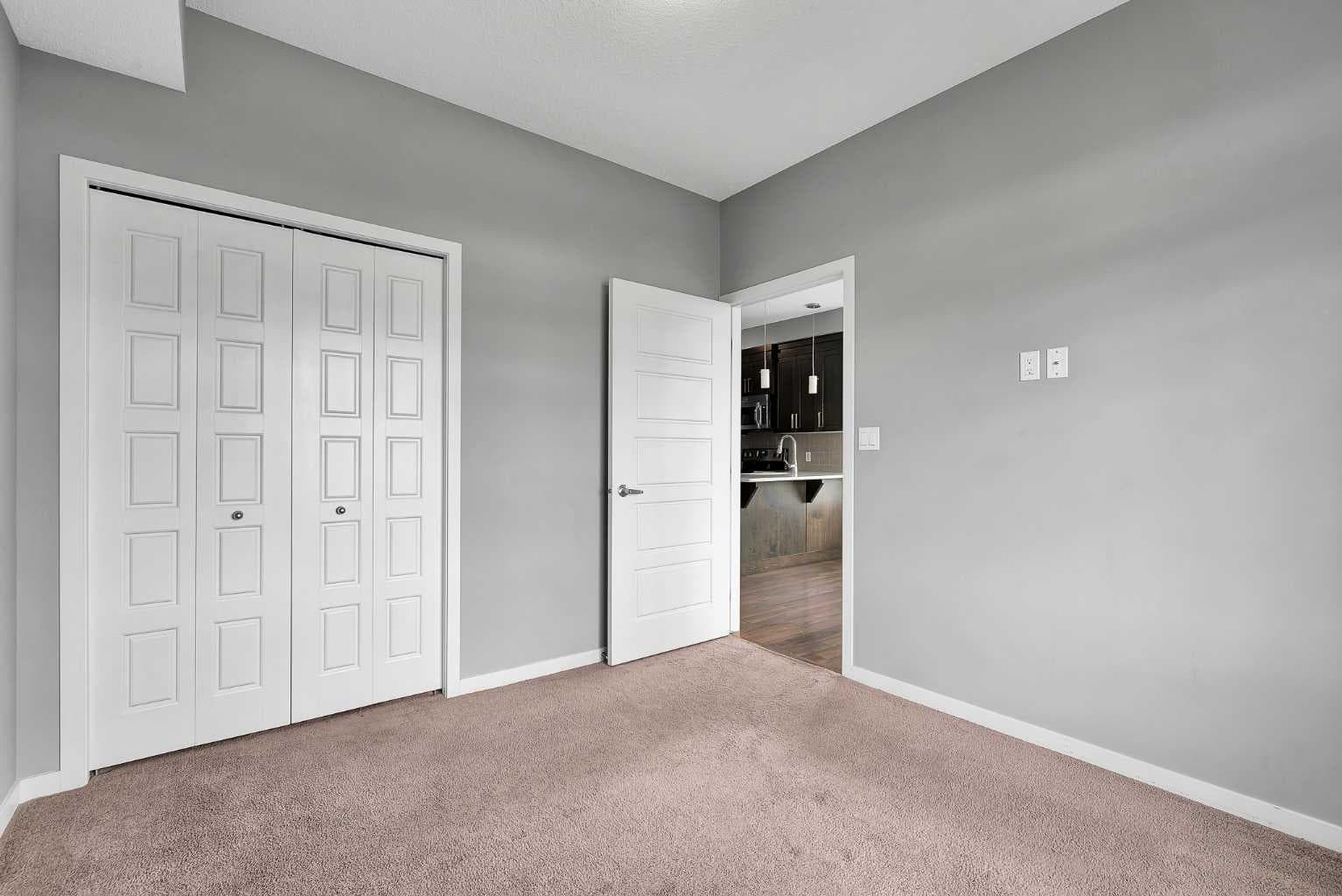 305, 6703 New Brighton Avenue SE