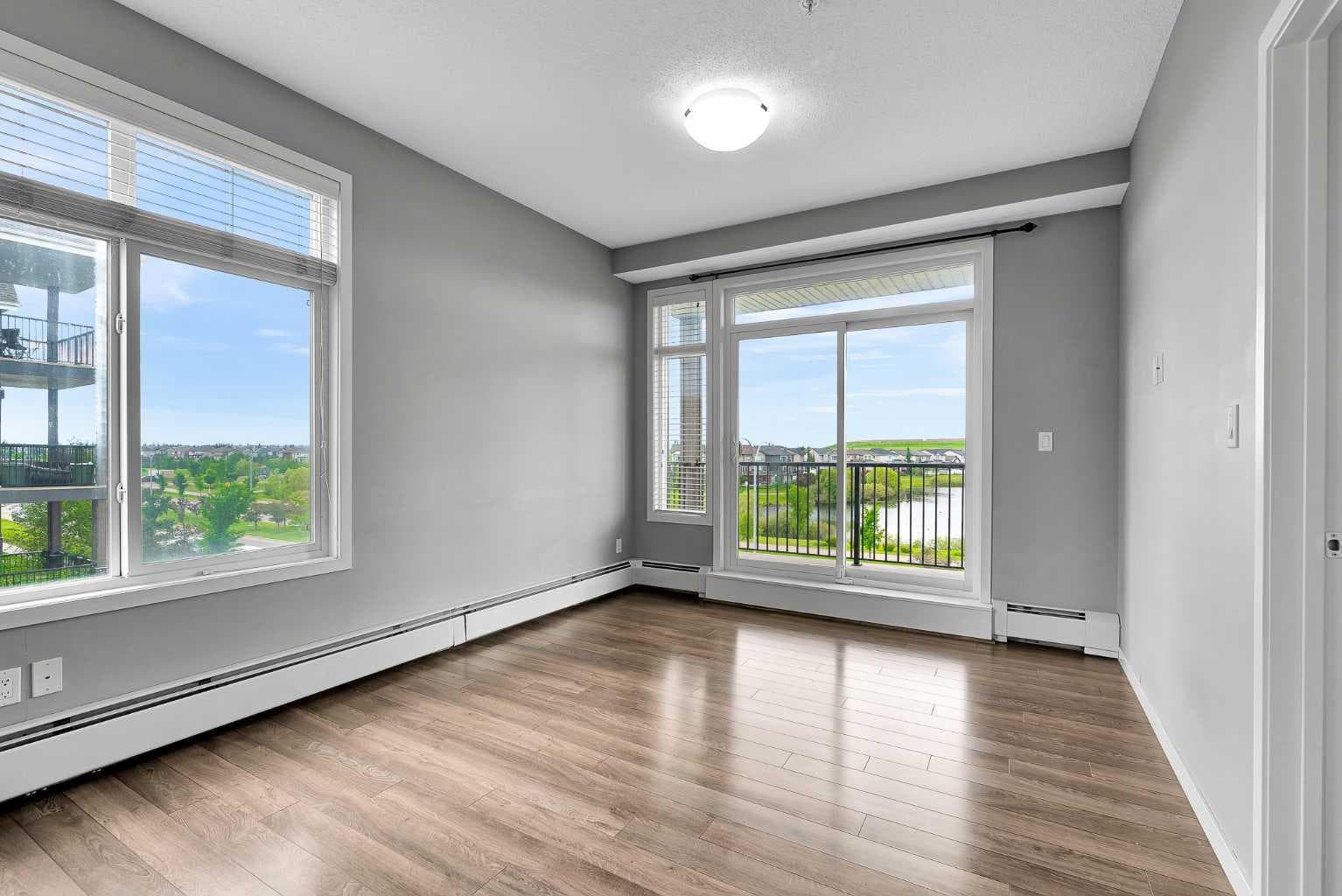 305, 6703 New Brighton Avenue SE