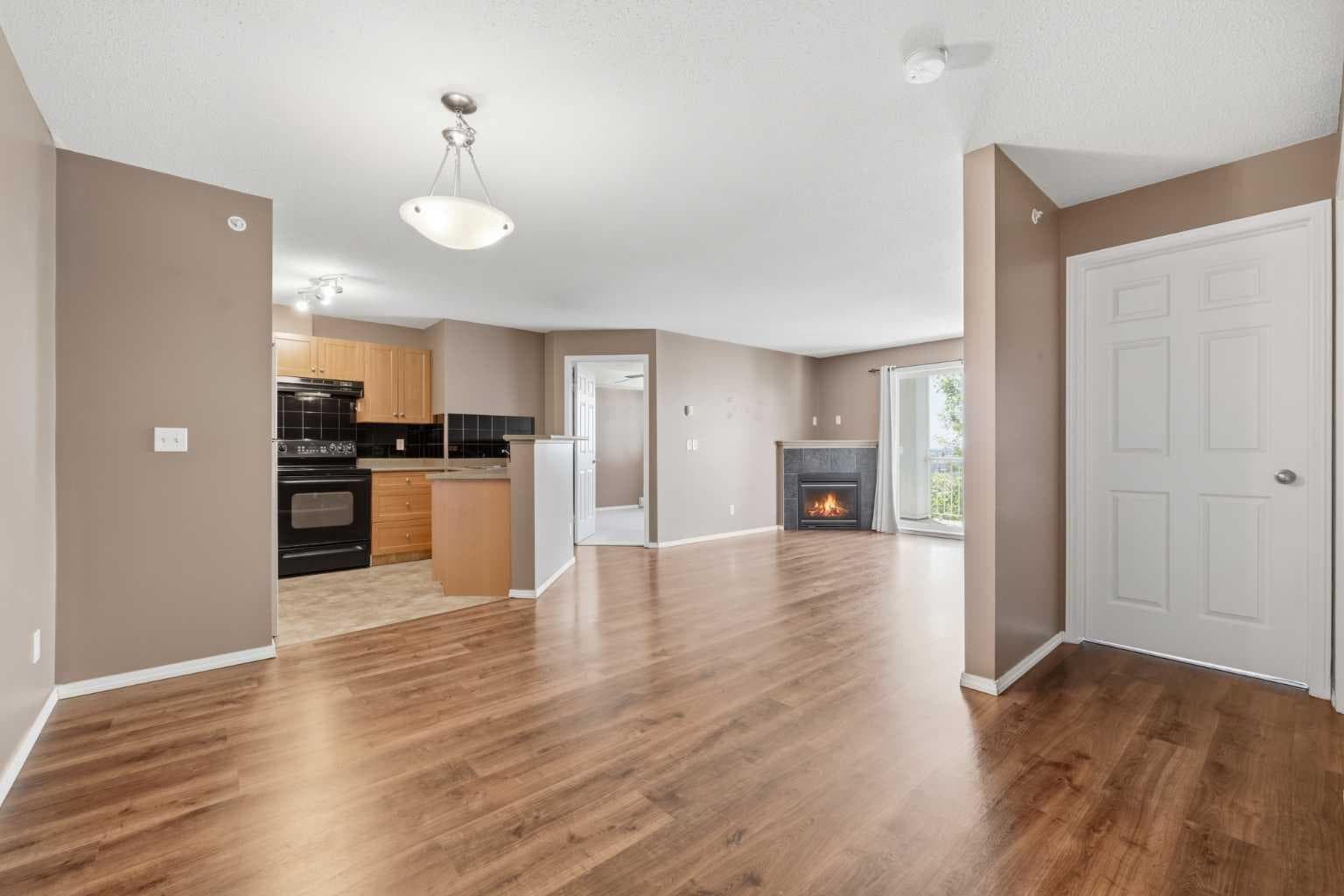 3408, 10 Prestwick Bay SE