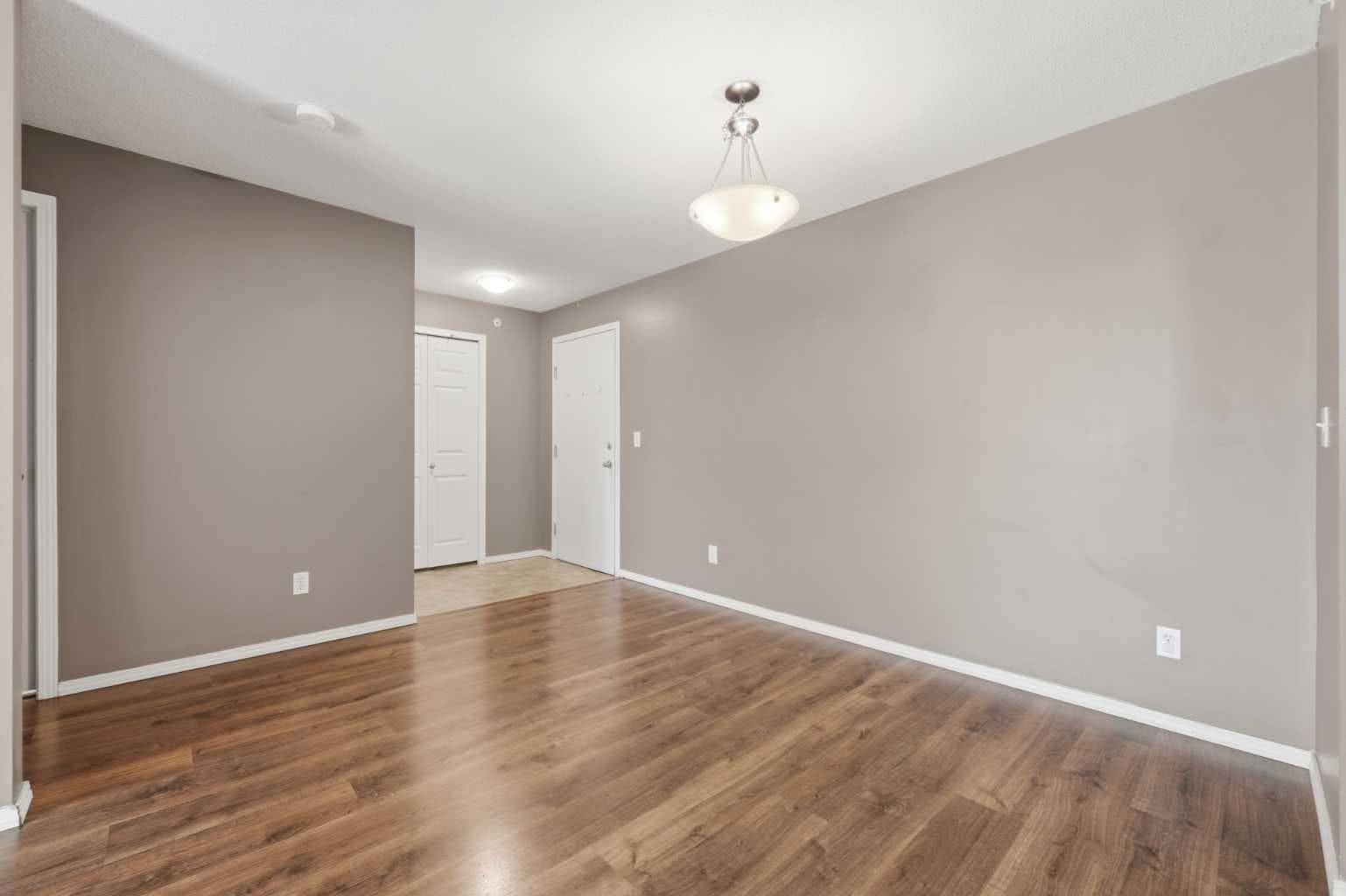 3408, 10 Prestwick Bay SE