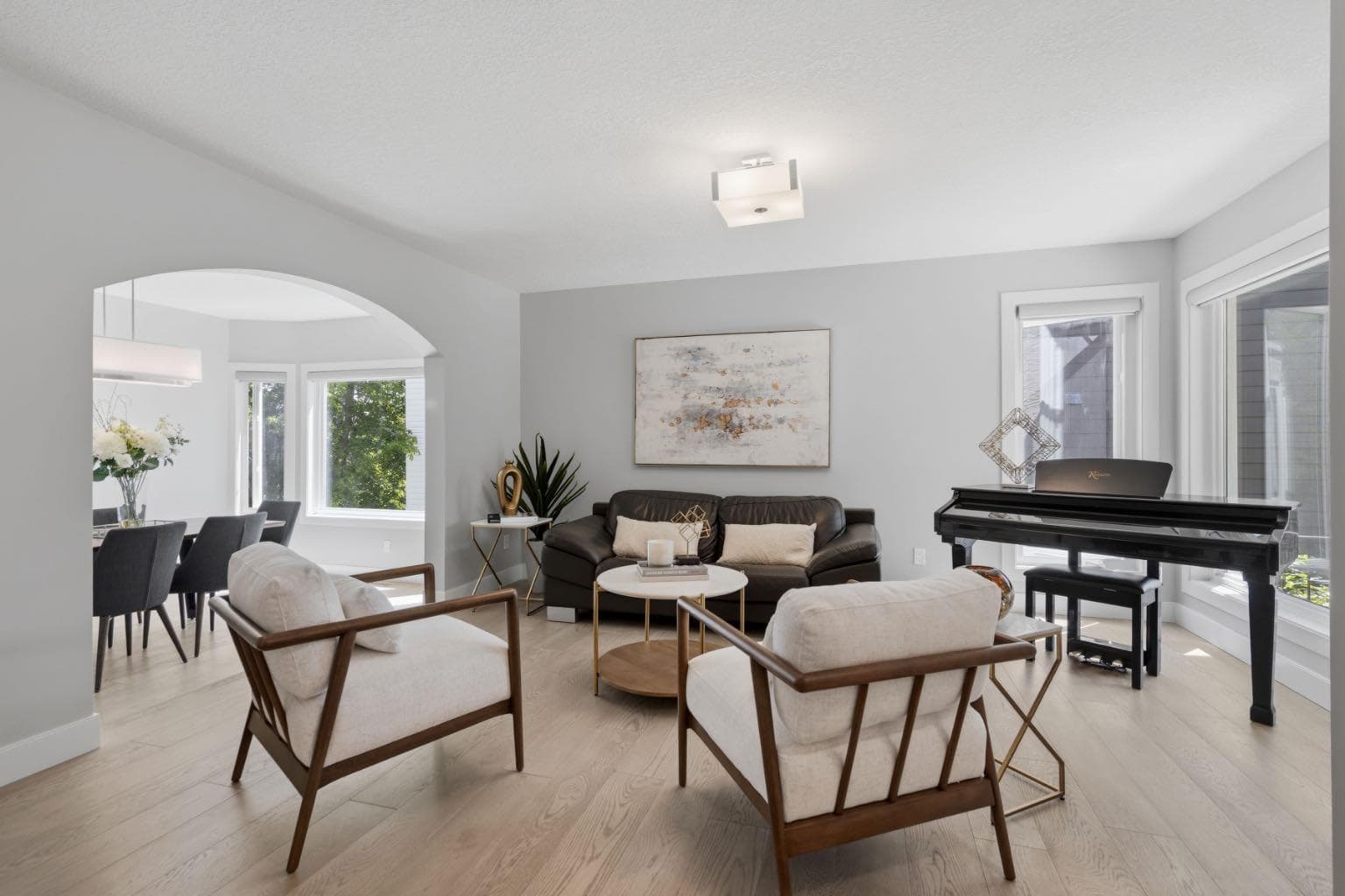 30 Strathcona Road SW