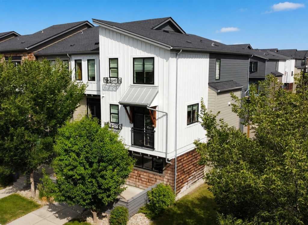 349 Walden Drive SE