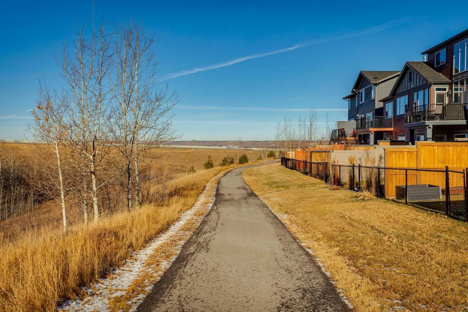 57 Crestridge Bay SW