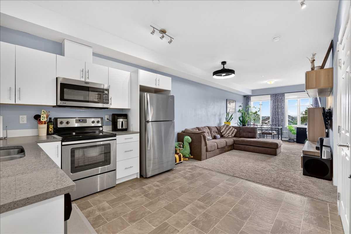 2309, 215 Legacy Boulevard SE