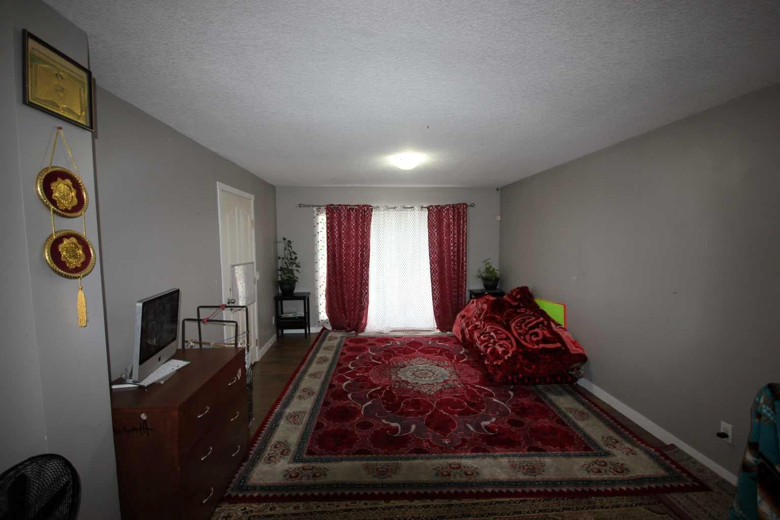 379 Falmere Road NE