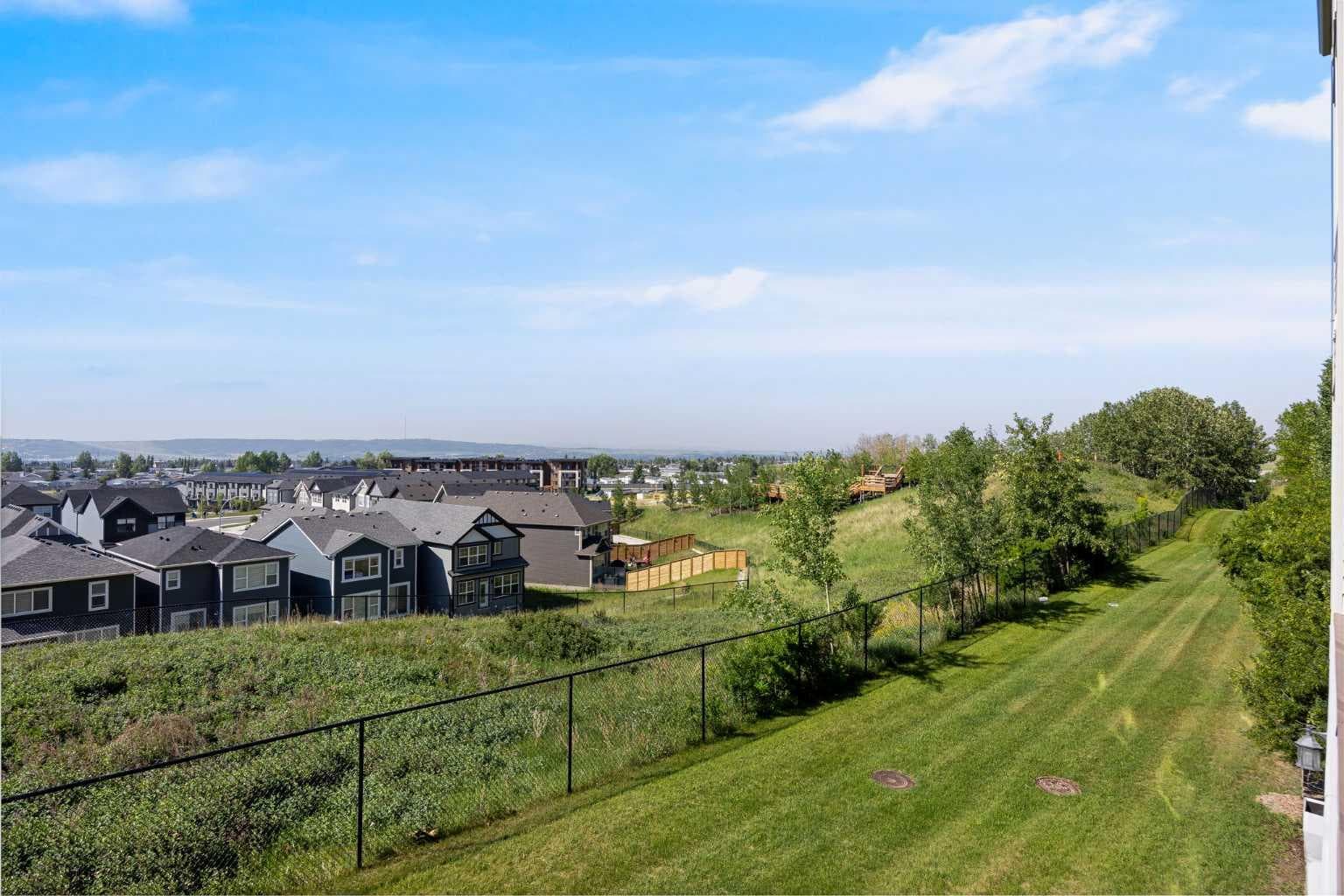 1314, 950 Arbour Lake Road NW