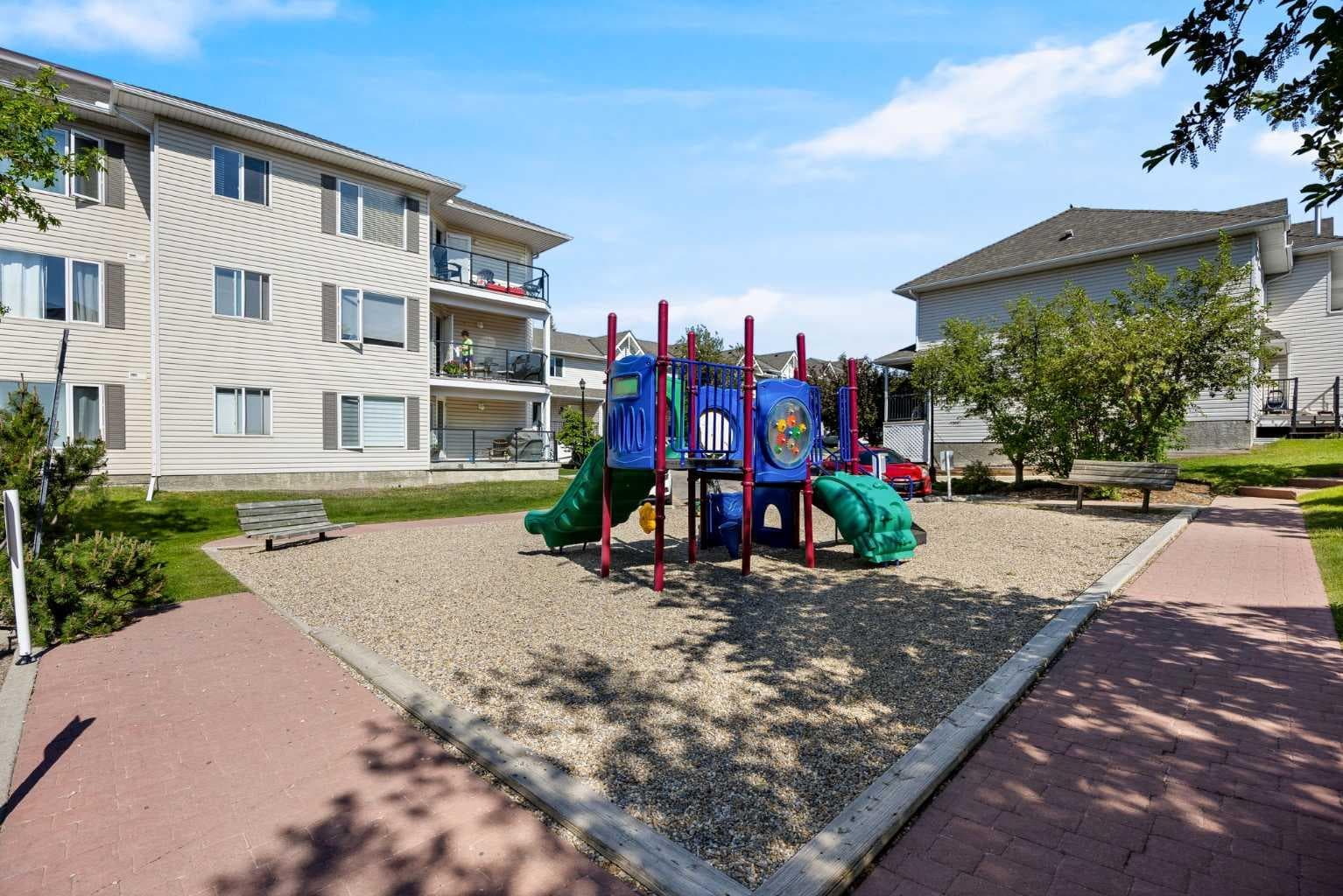 1314, 950 Arbour Lake Road NW