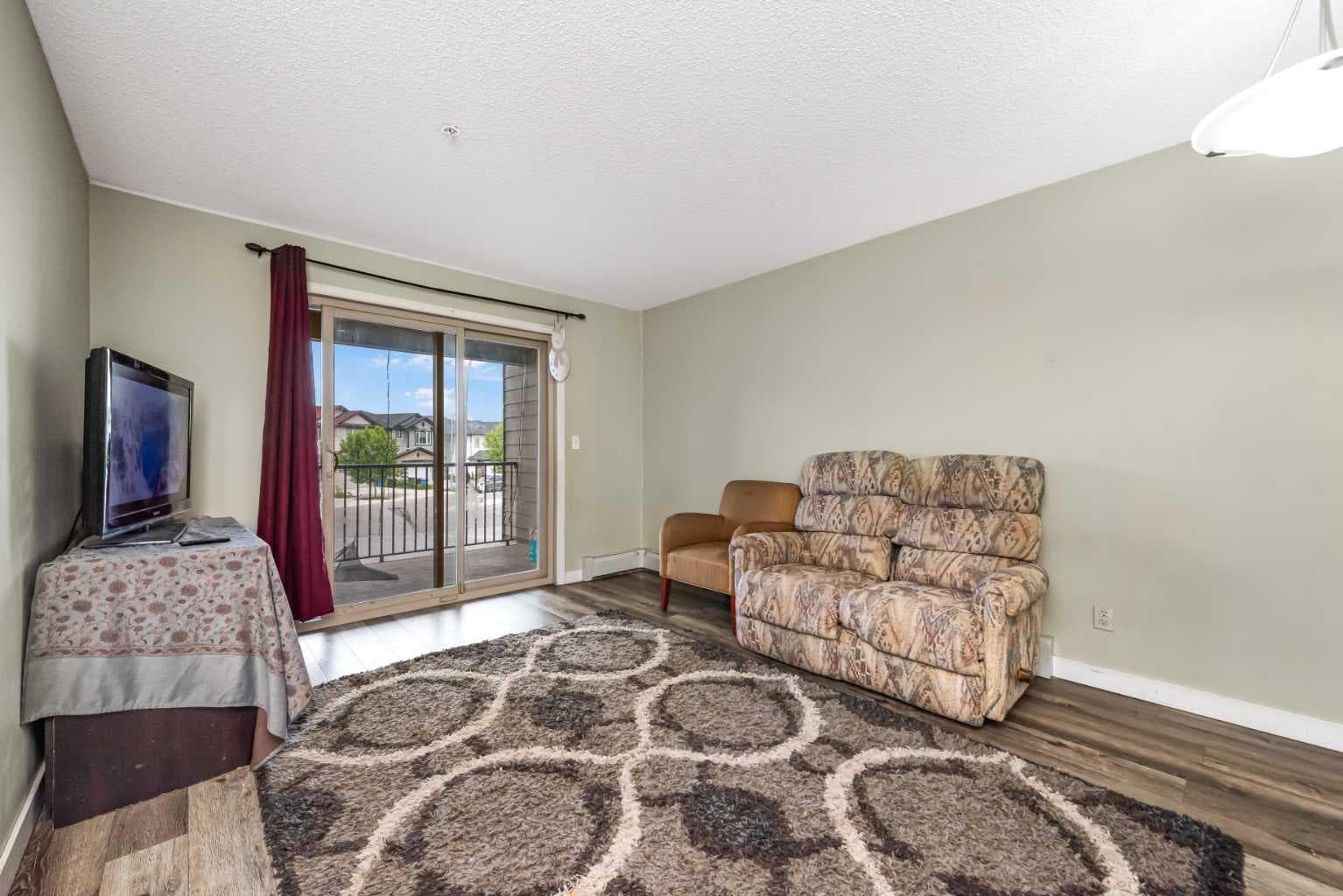 207, 5 Saddlestone Way NE
