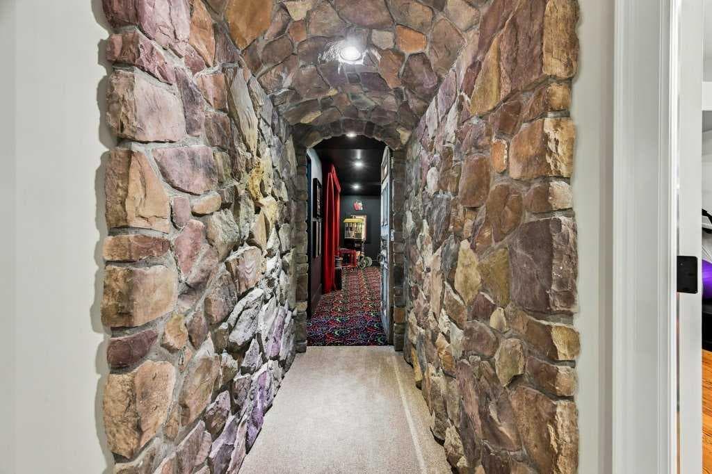 55 Bearspaw View 