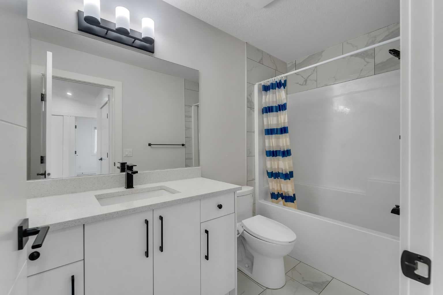 247 Coopers Cove SW