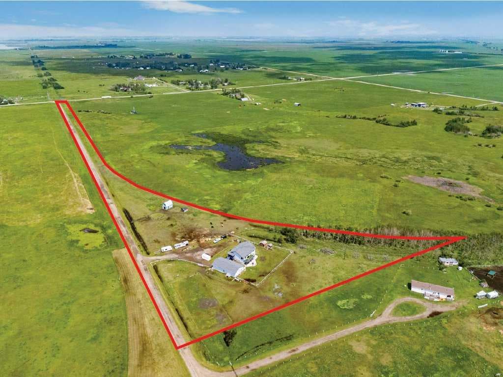 270127 Glenmore Trail 