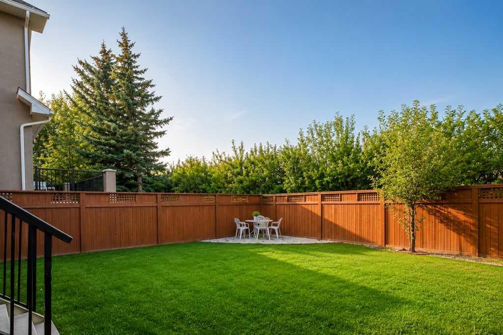 24 Aspen Meadows Green SW