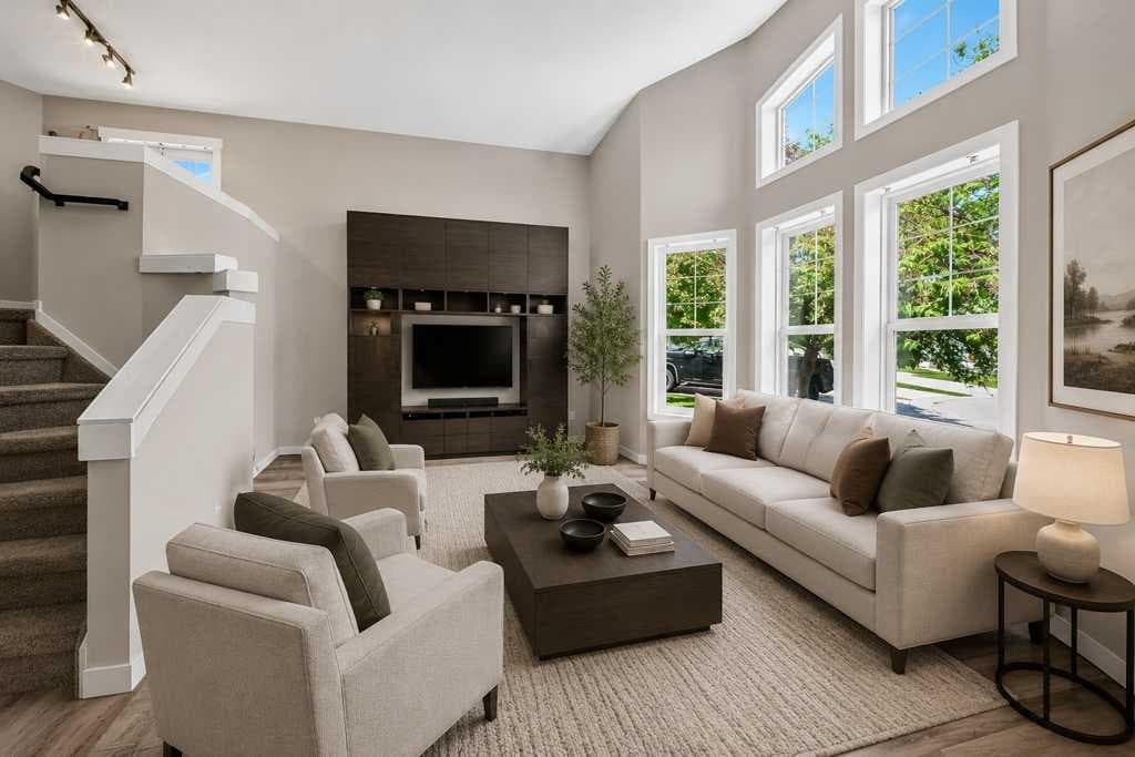 222 Covewood Close NE