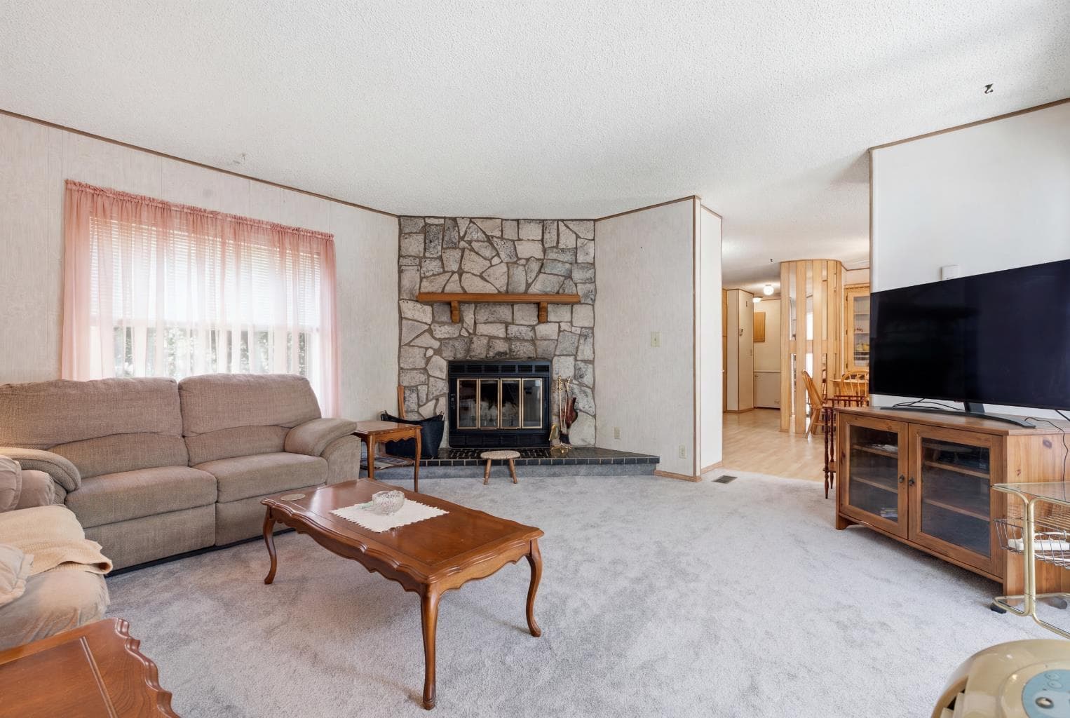 3011 Burroughs Manor NE