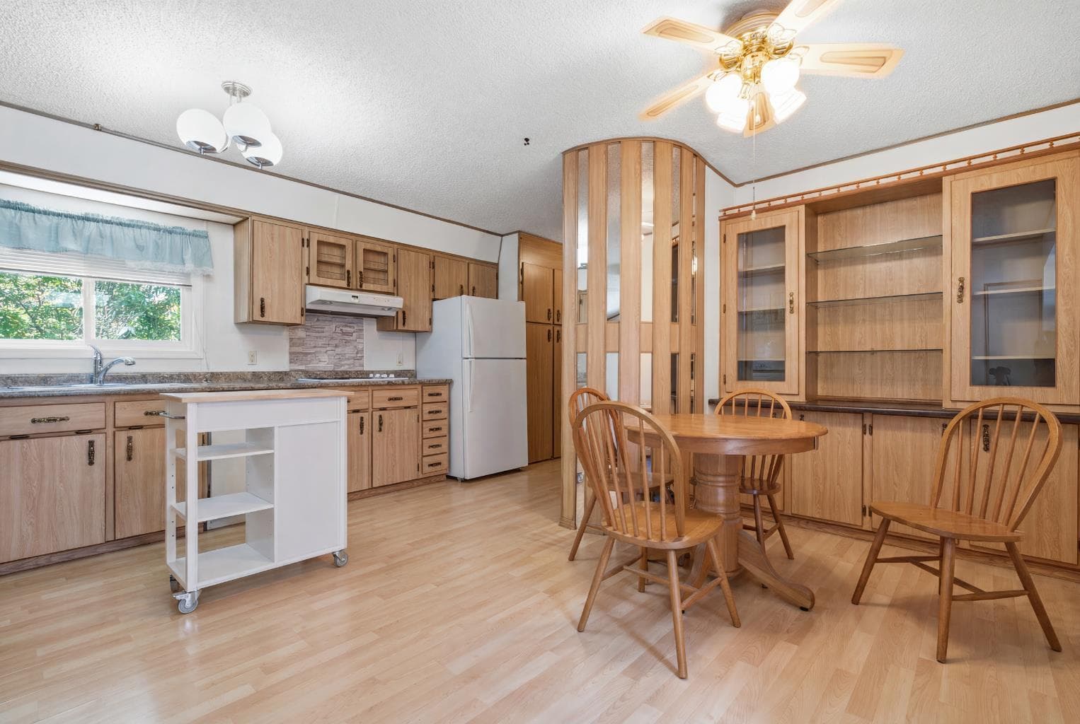 3011 Burroughs Manor NE