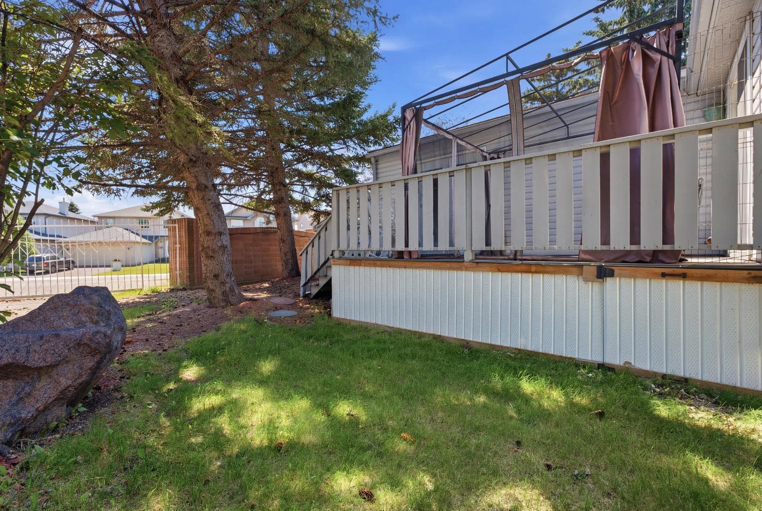 3011 Burroughs Manor NE