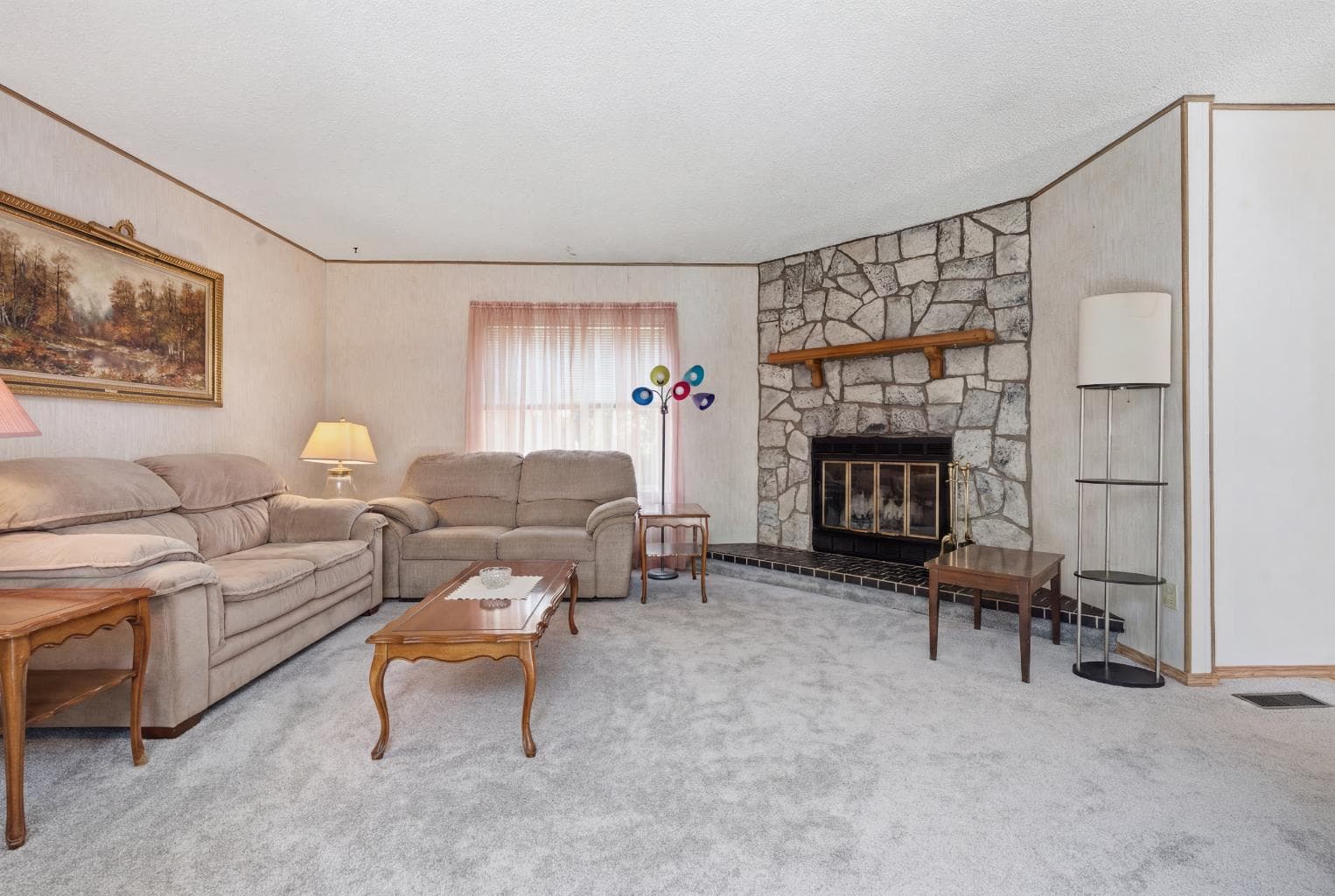 3011 Burroughs Manor NE