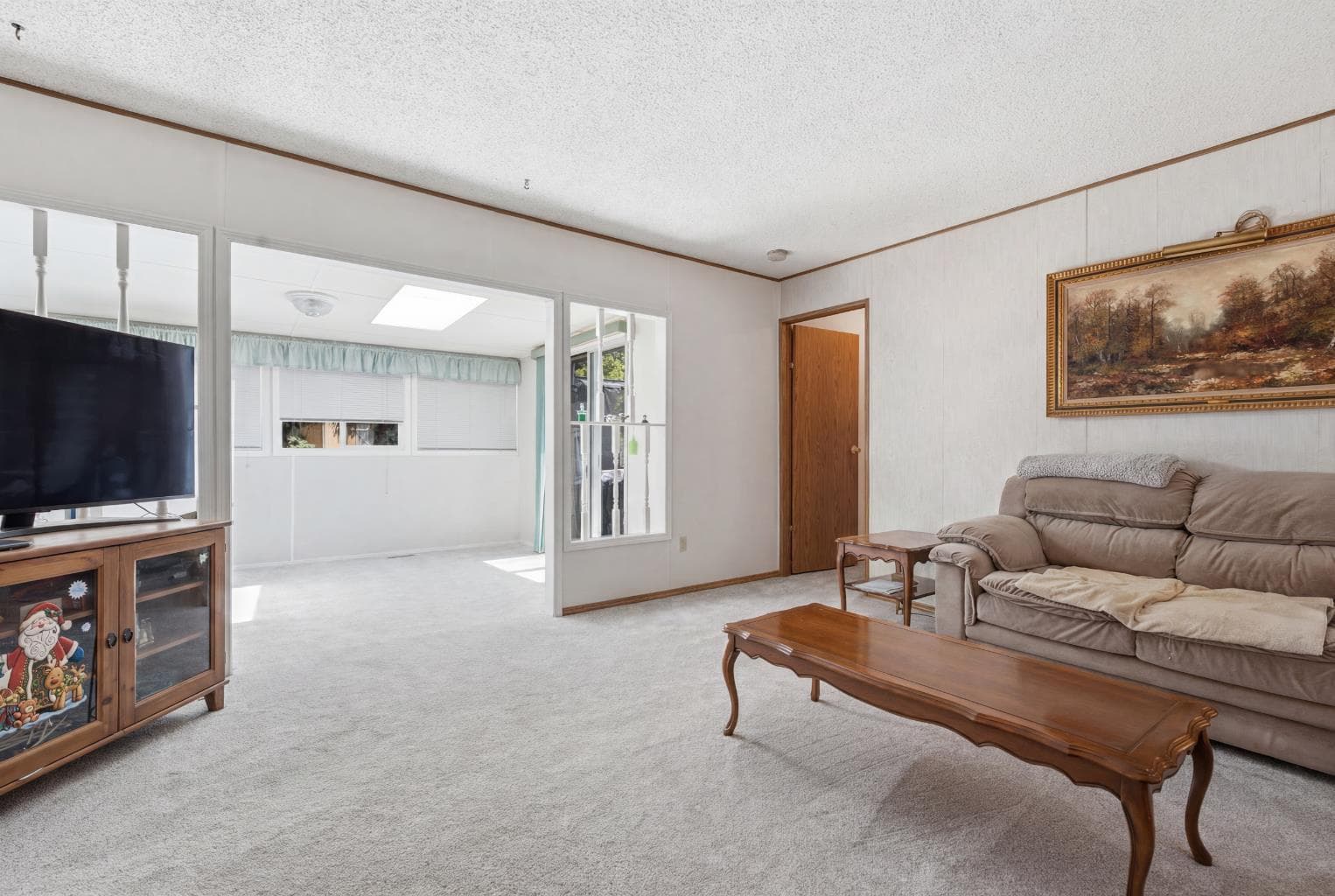 3011 Burroughs Manor NE