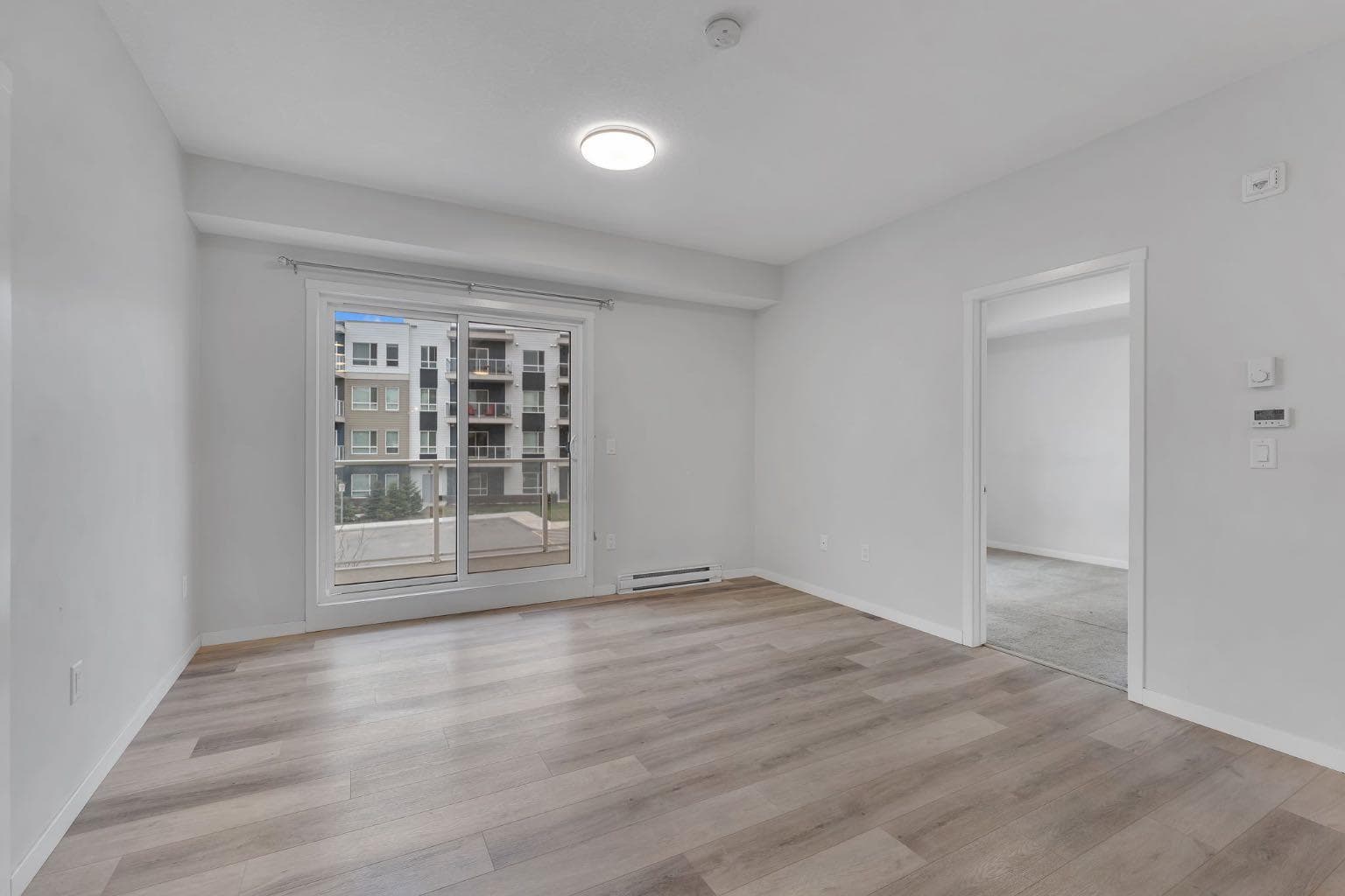 3201, 220 Seton Grove SE