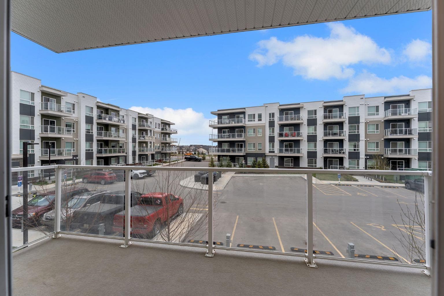 3201, 220 Seton Grove SE