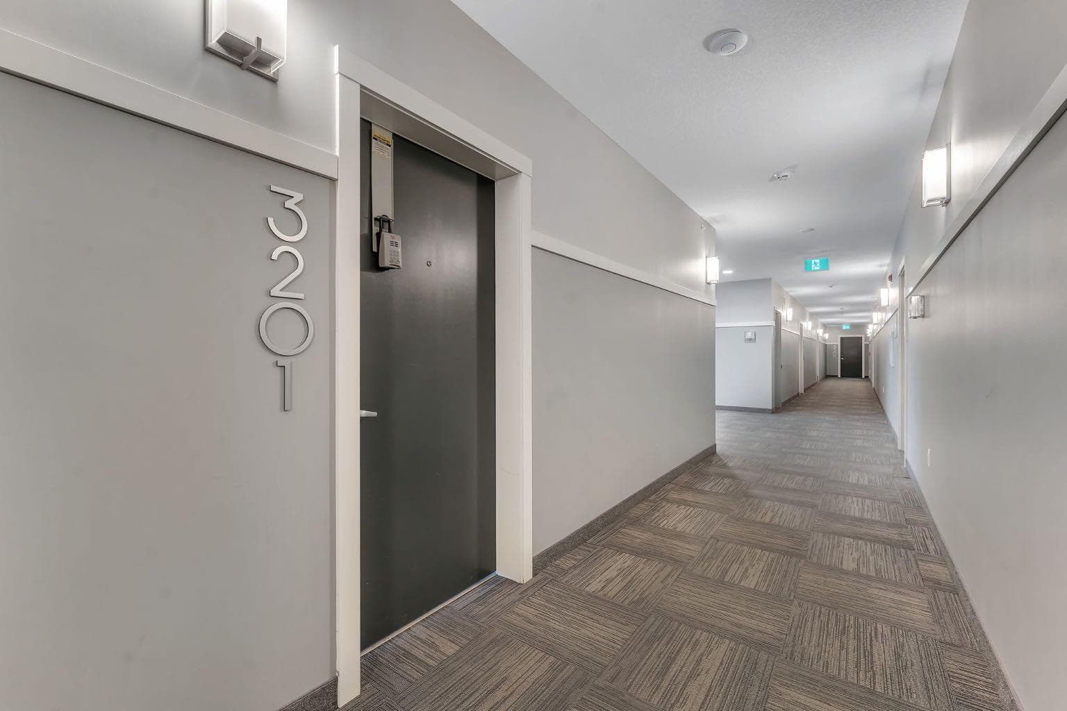 3201, 220 Seton Grove SE