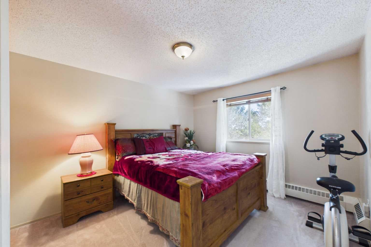 416, 21 Dover Point SE