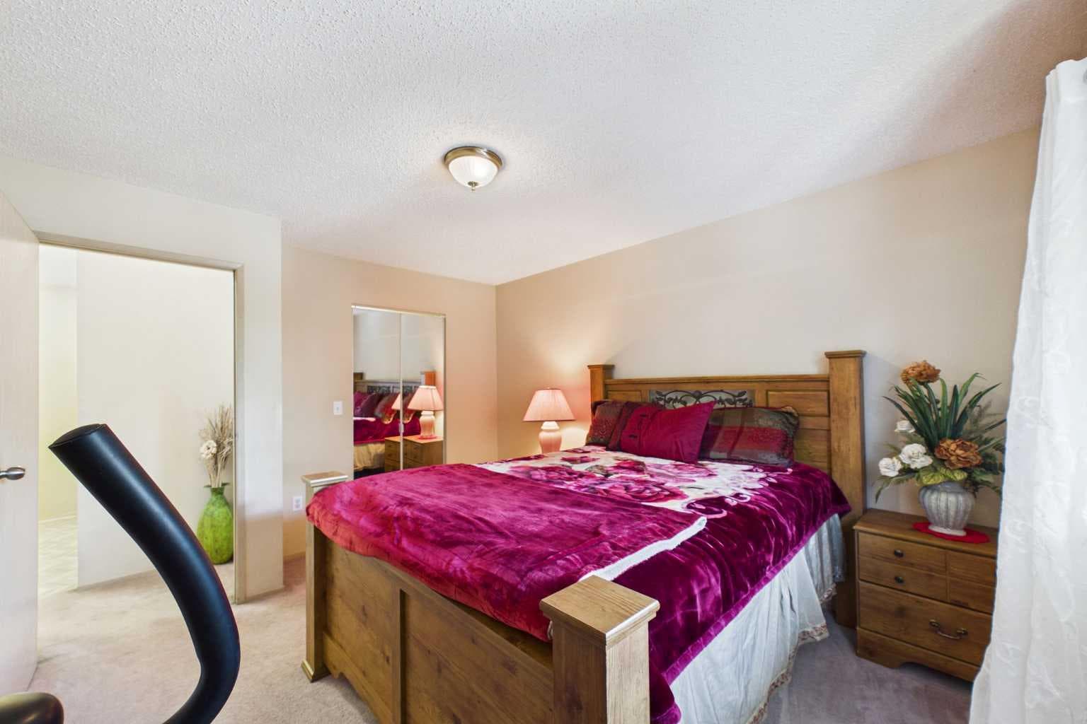 416, 21 Dover Point SE
