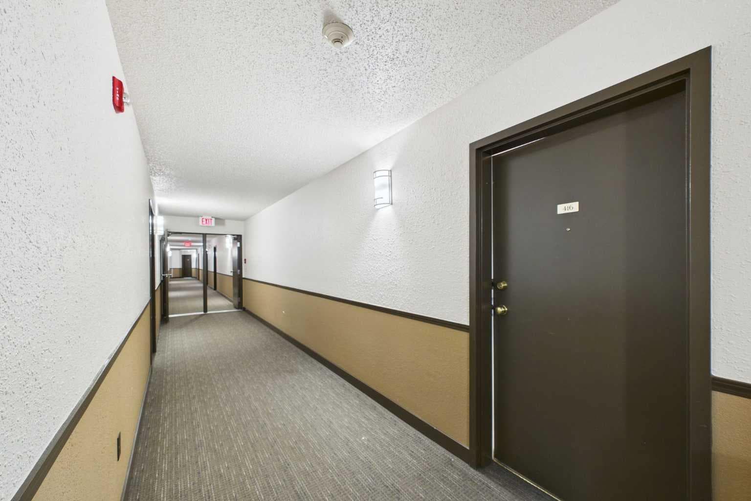 416, 21 Dover Point SE